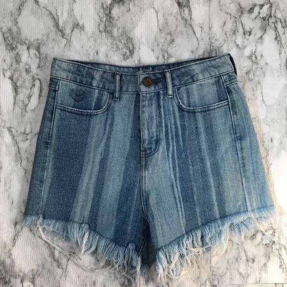 Show Me Your MuMu Toledo Tear Drop Shorts Two Tone Striped Denim Shorts 26 NWT - Picture 3 of 12